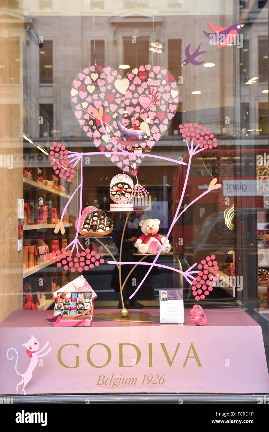 London, UK. 24th January 2016. West End shops start Valentines Day window displays three weeks