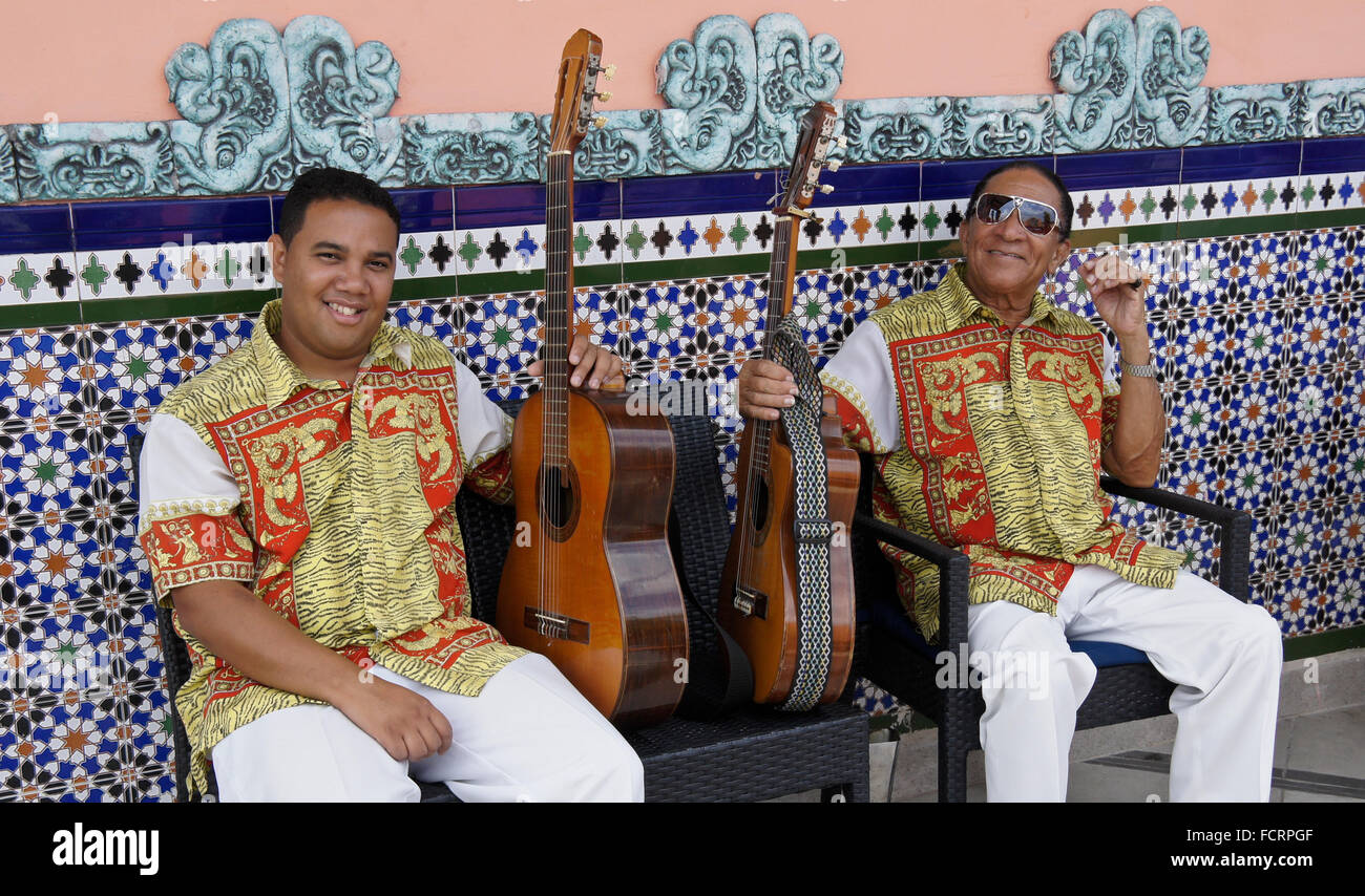 Guitar players at Ambos Mundos Hotel, Habana Vieja (Old Havana), Cuba Stock Photo