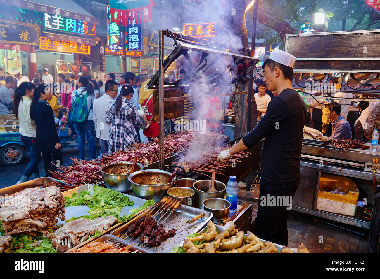 China, Shaanxi province, Xian, Hui neighborhood, food market, kebab shop Stock Photo