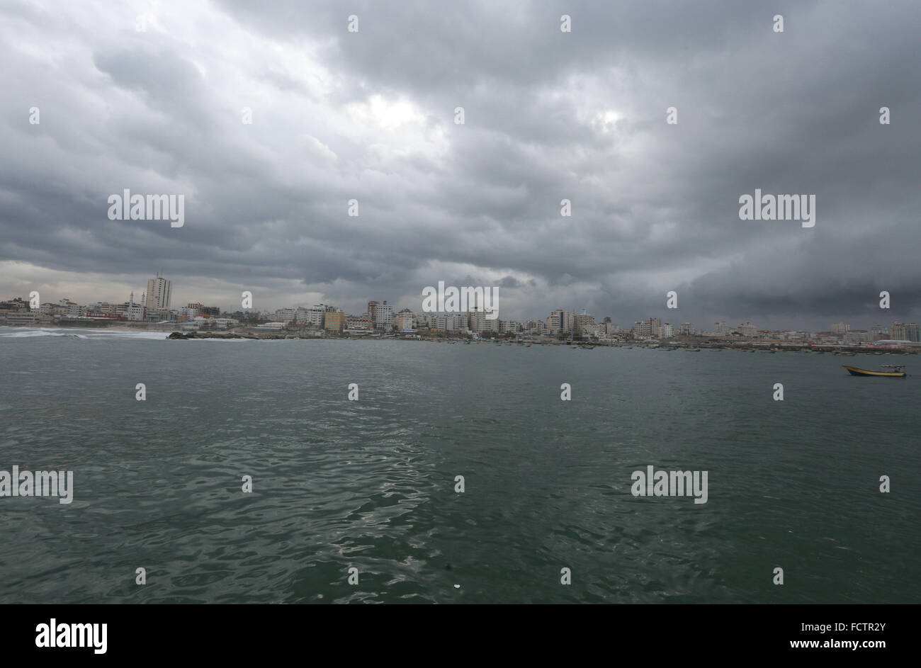 Gaza, Palestine. 25th Jan, 2016. Overview of the Gaza seaport on the