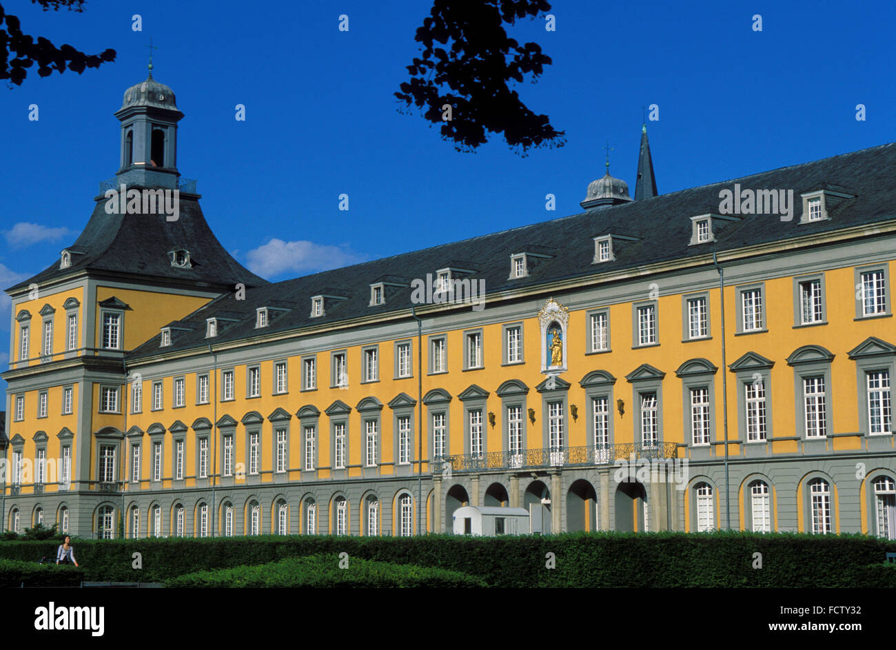 DEU, Germany, Bonn, the Hofgarten and the University.  DEU, Deutschland, Bonn, Hofgarten und Universitaet. Stock Photo