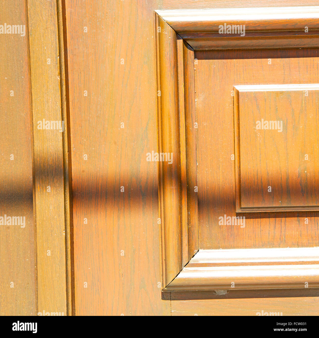 texture of a brown old door in italy europe Stock Photo - Alamy
