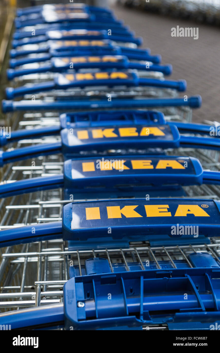 Ikea shopping trolleys hires stock photography and images Alamy