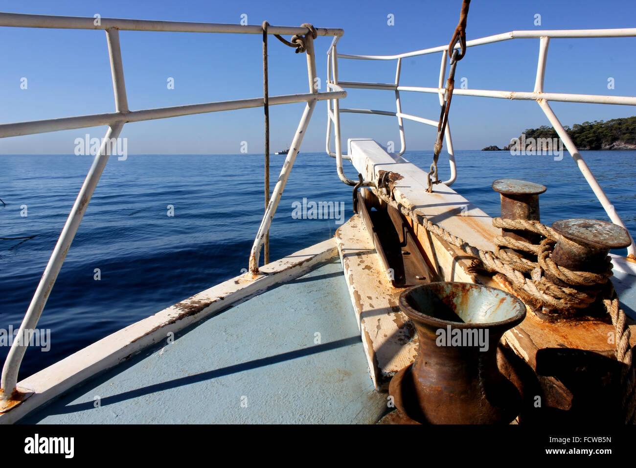 Sun horizon line hi-res stock photography and images - Alamy