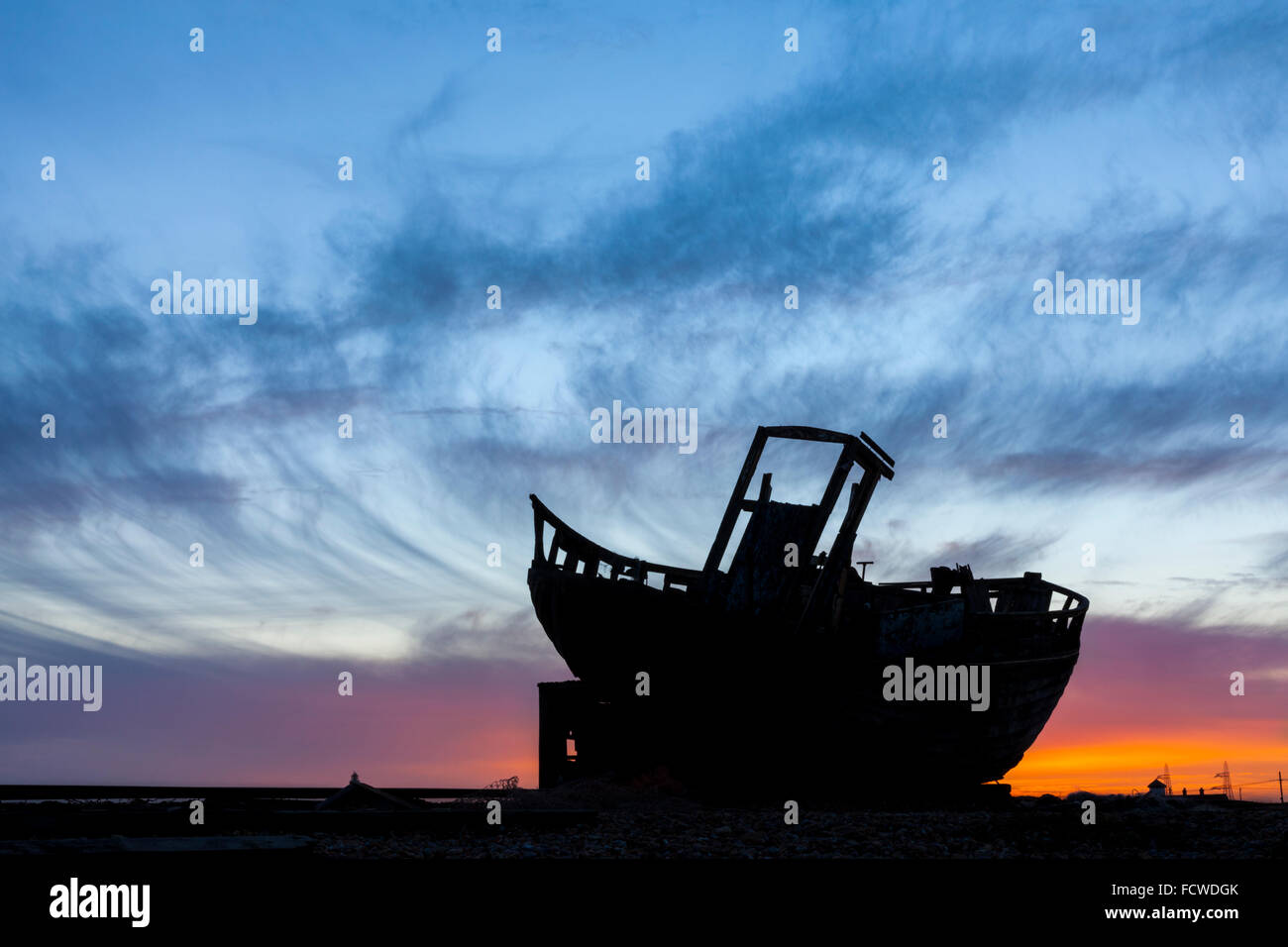 Fishing boat silhouette hi-res stock photography and images - Alamy