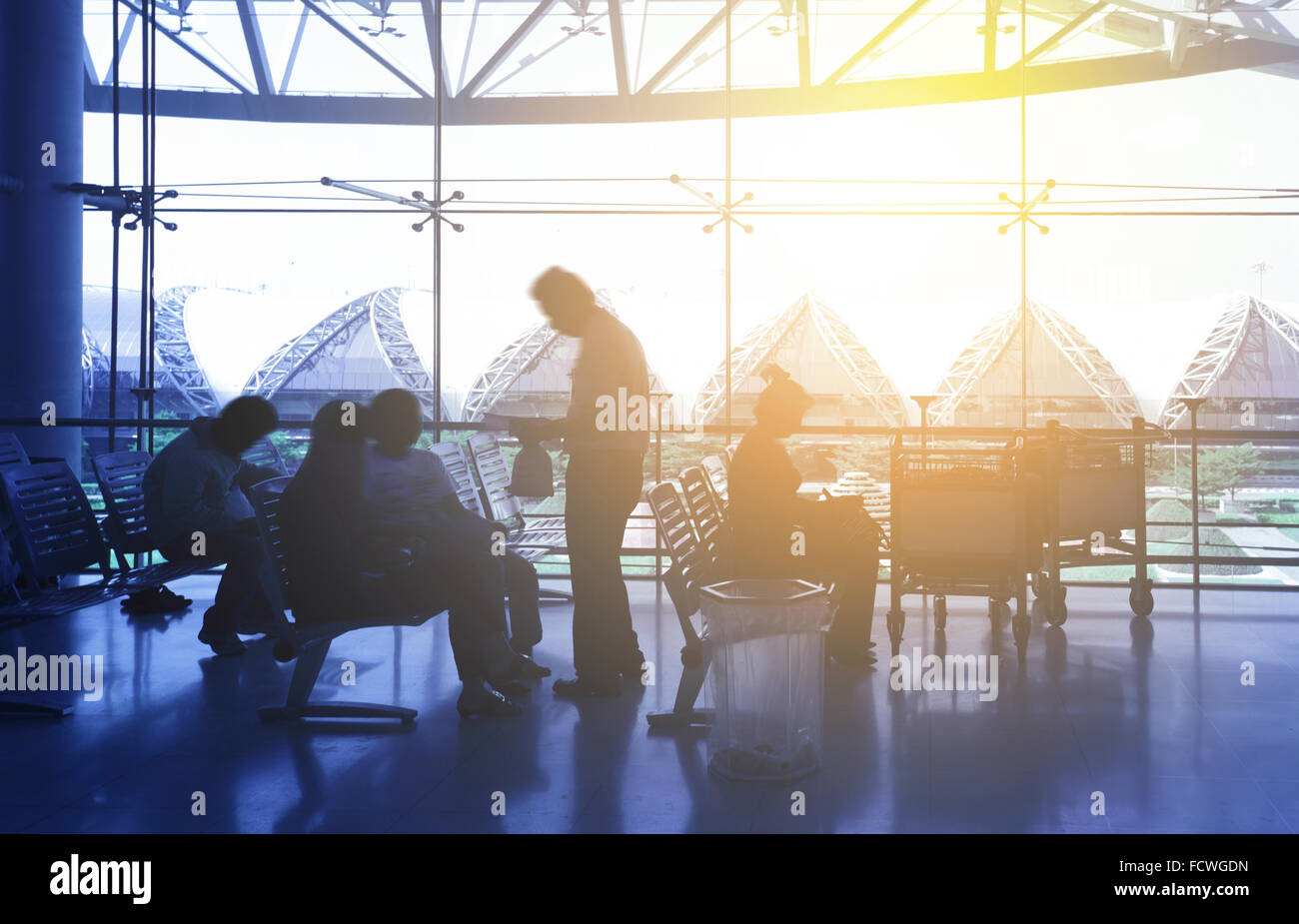 Airport silhouettes hi-res stock photography and images - Alamy