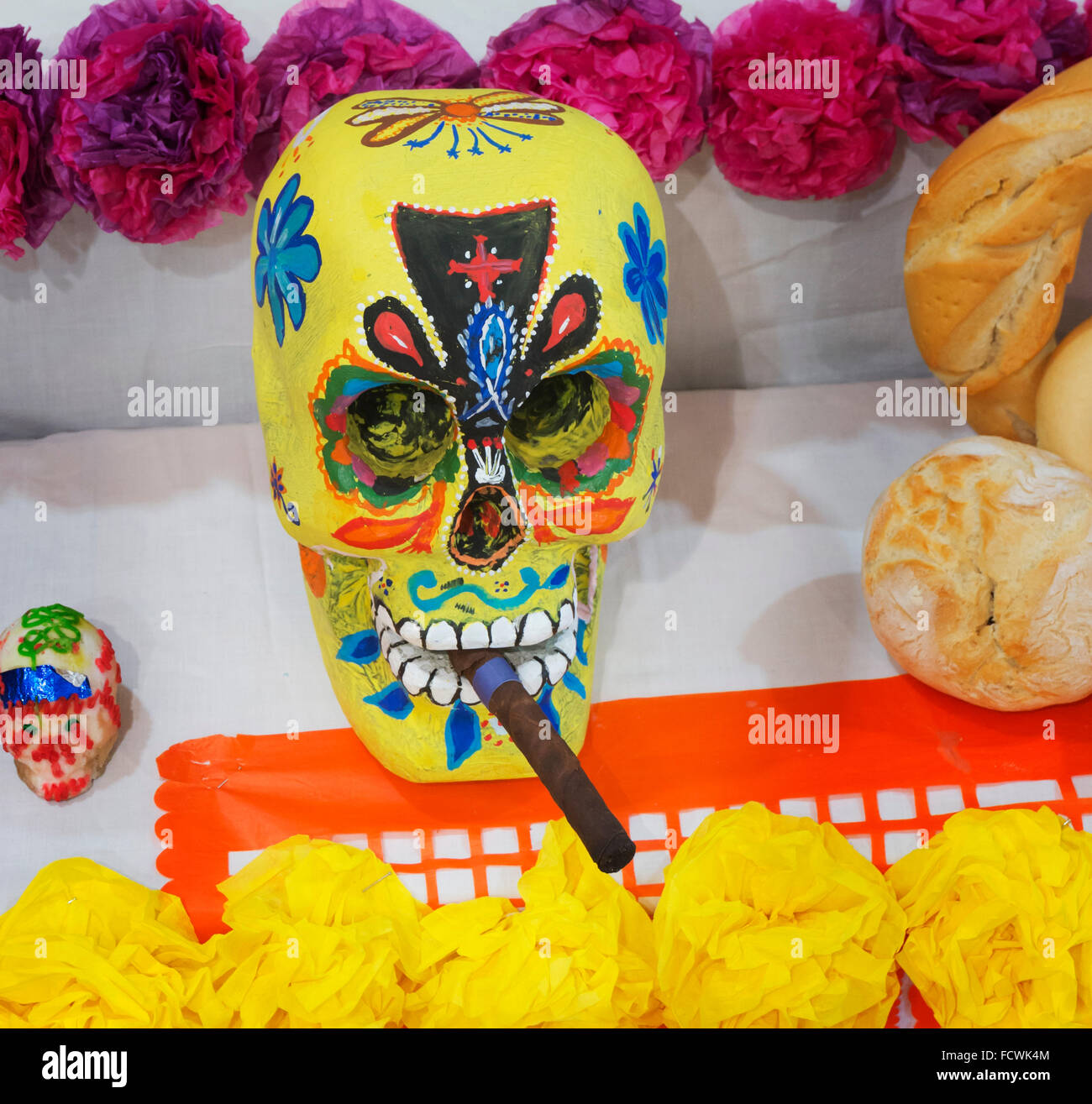 Mexican Day of the Dead figures.  Dia de los Muertos. Stock Photo