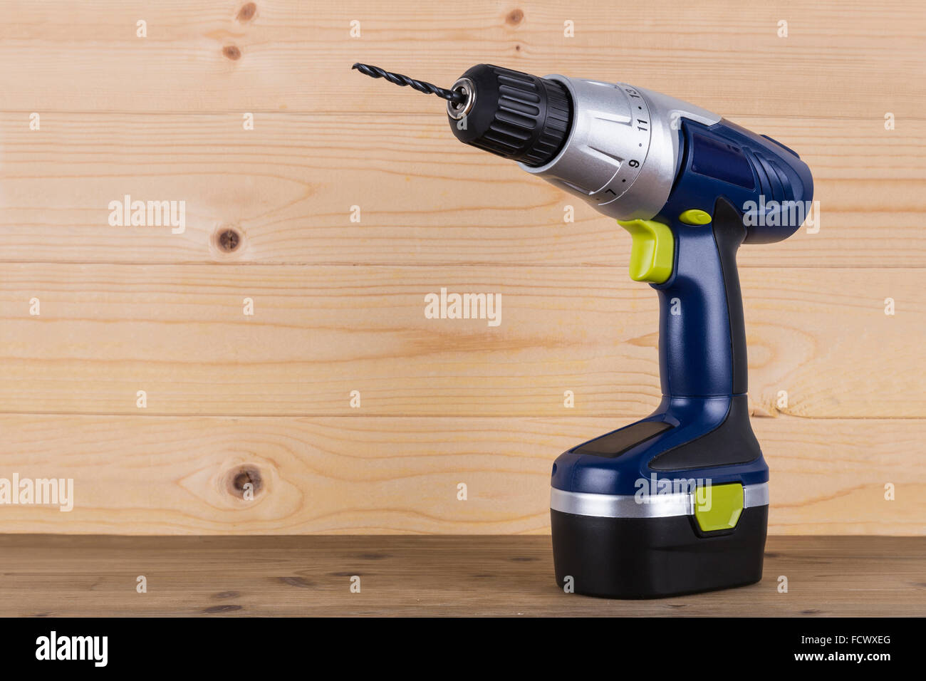 Cordless power tools hi-res stock photography and images - Alamy