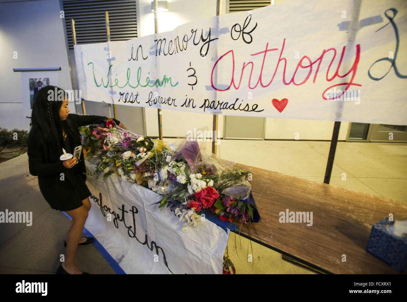 Los Angeles, California, USA. 25th Jan, 2016. Students and parents