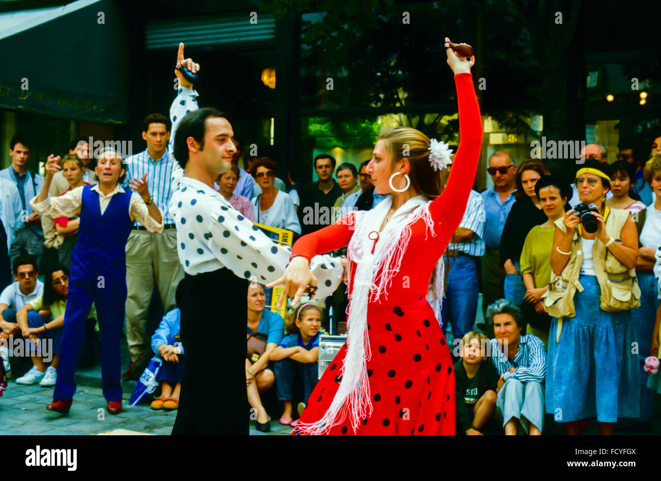 Paris, France, Spanish Couple Flamingo Dancing on Street in Costume, in front of Large crowd People Watching Show, audience Stock Photo
