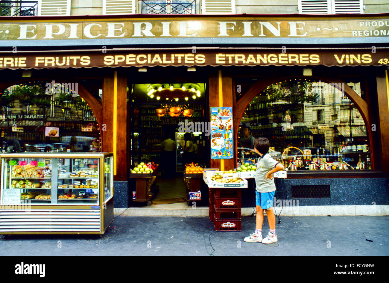 Paris, France, French Grocery Store, Shop Front, Epicerie Fine Sign Stock Photo 94033573 Alamy