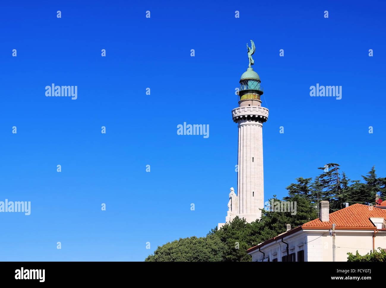 die italienische Stadt Triest mit Leuchtturm - in the italian town Trieste, the lighthouse Stock Photo