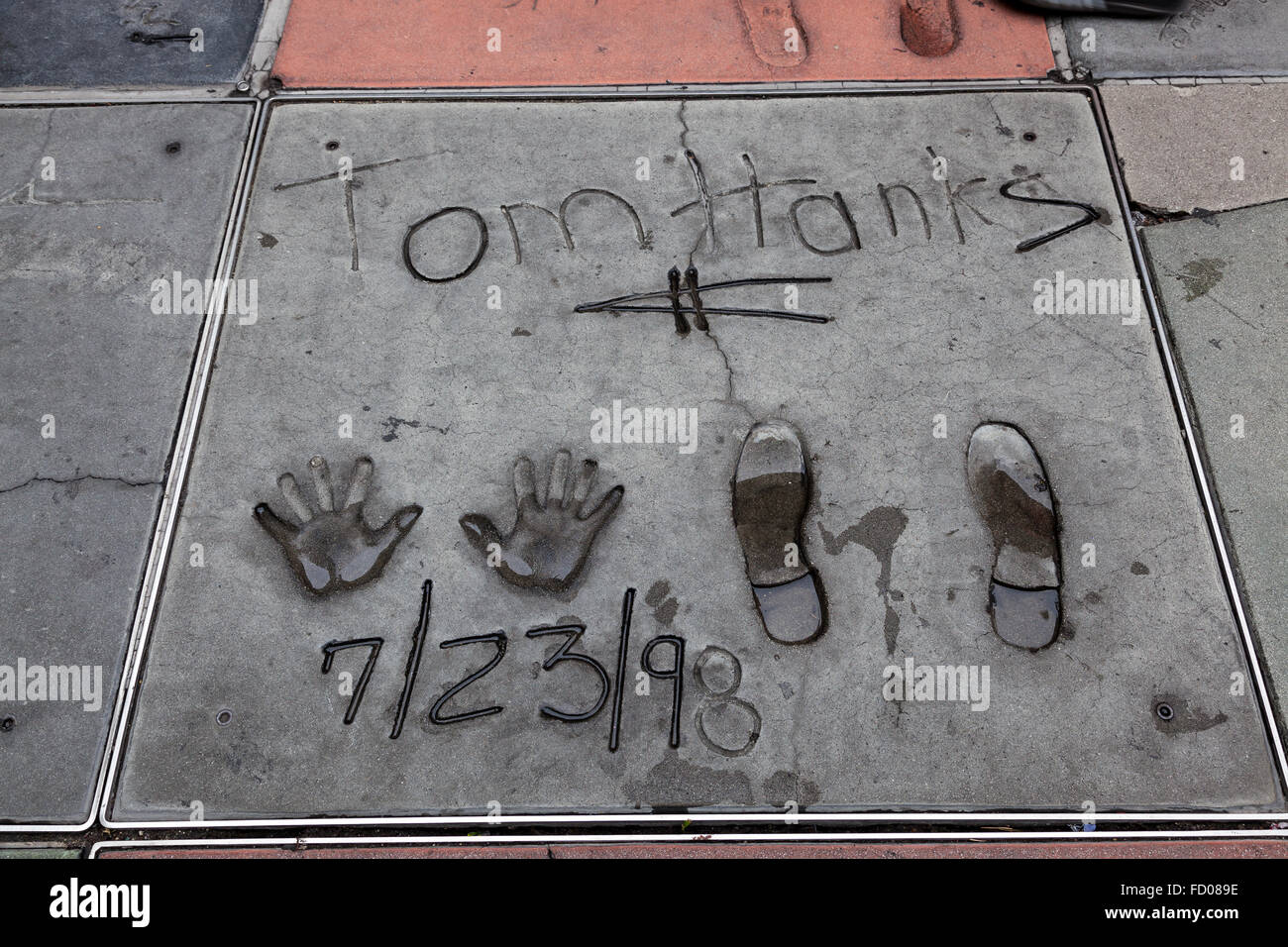 Tom Hanks signature and handprints Hollywood Stock Photo Alamy