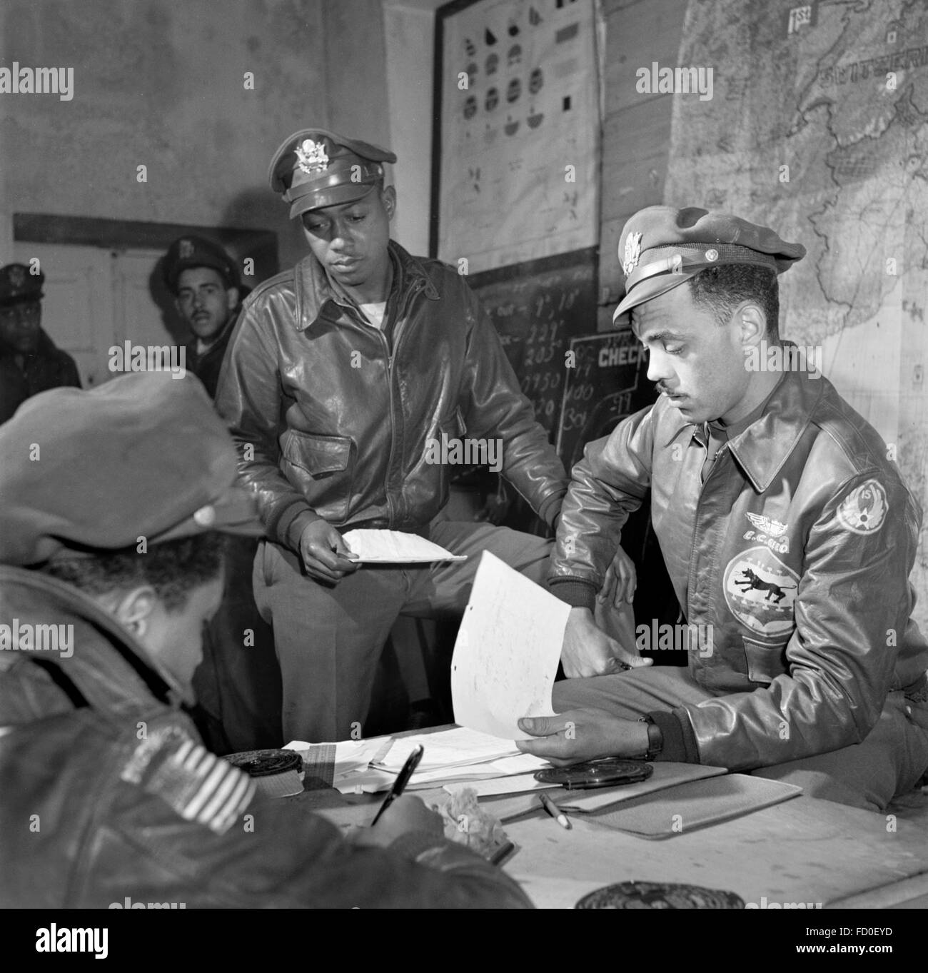 Tuskegee airmen from the 332nd Fighter Group in Ramitelli, Italy in March 1945. Stock Photo