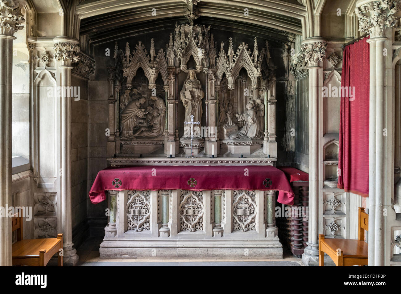 Seminary chapel hi-res stock photography and images - Alamy, image size:1300x955