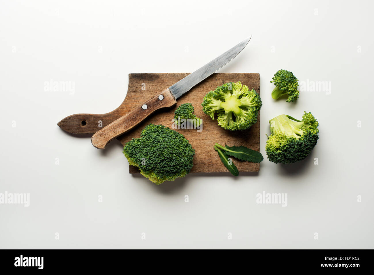 Cut broccoli stalk hires stock photography and images Alamy