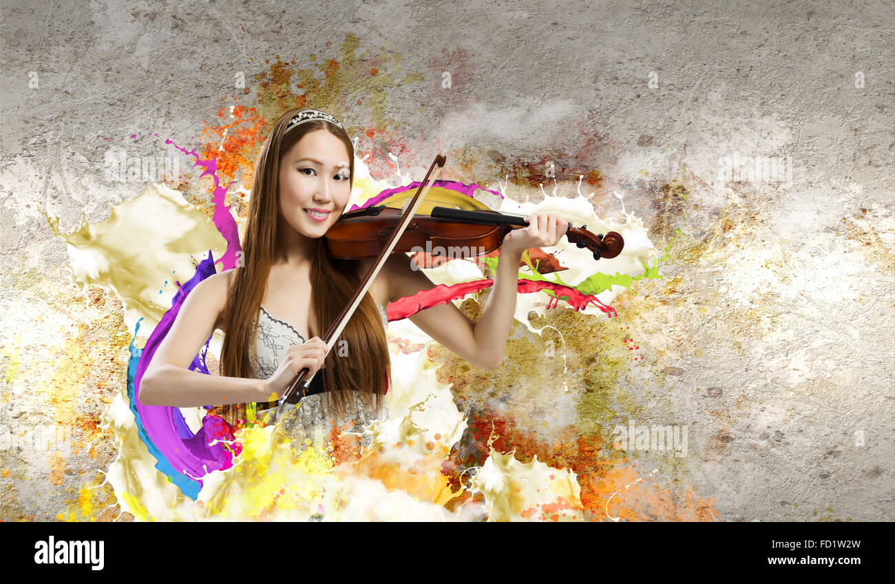 Female asian violinist playing violin hi-res stock photography and ...