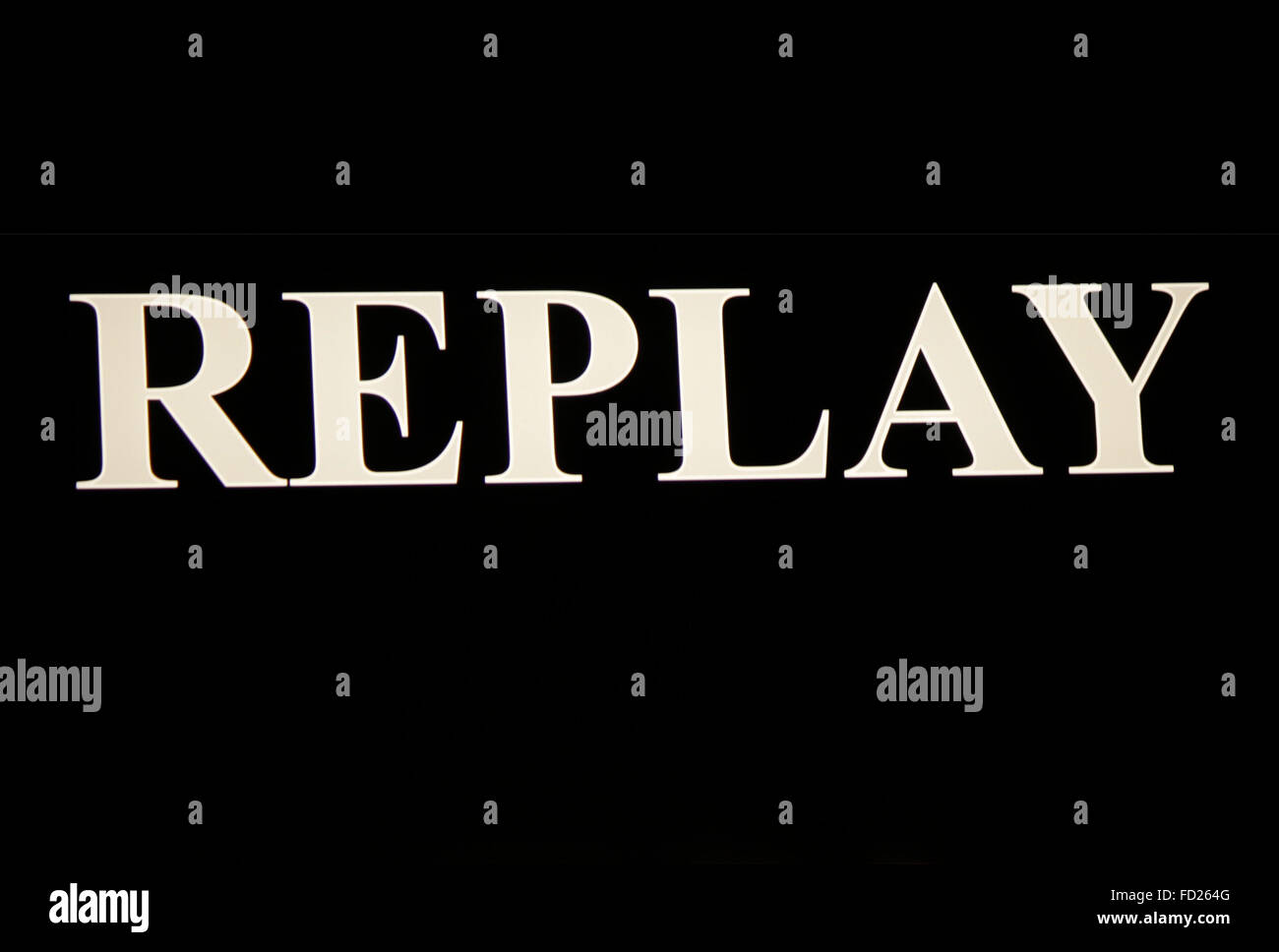 Replay logo hi-res stock photography and images - Alamy