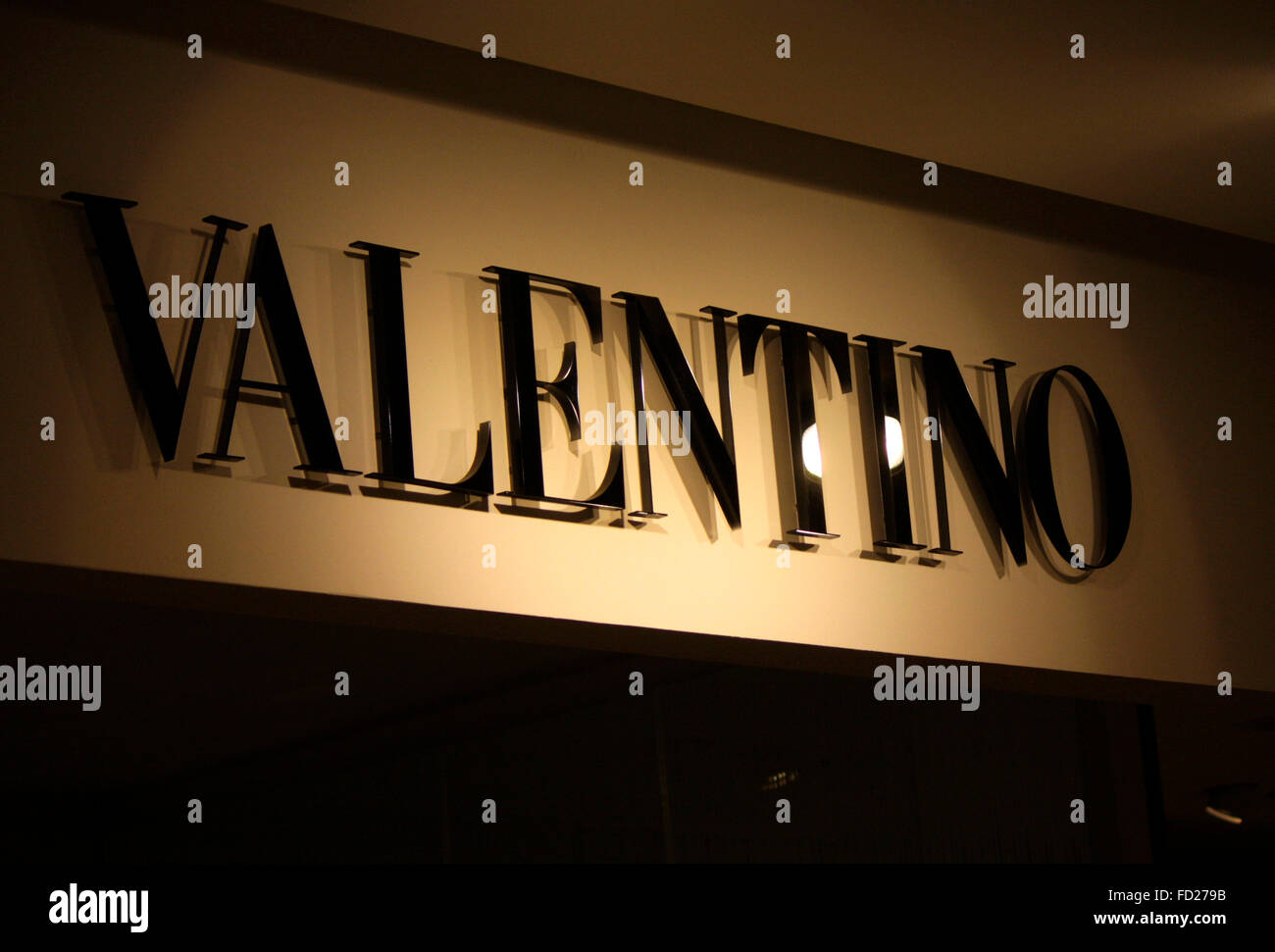 Valentino Logo High Resolution Stock Photography and Images - Alamy