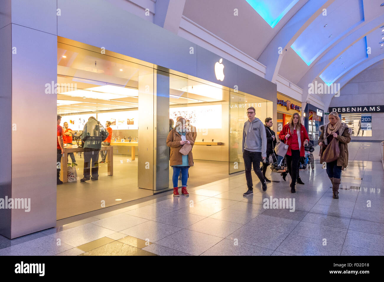 The Apple Store in Churchill Square shopping mall, Brighton Stock Photo