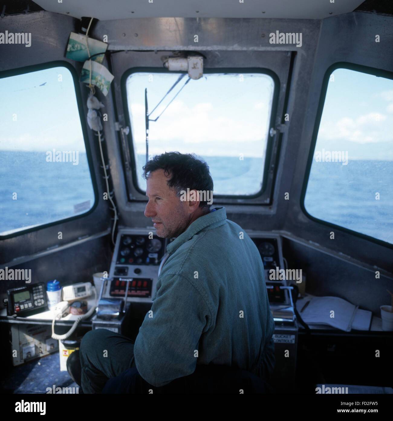 Sea bass and bream farming in Saronikos, Greece Stock Photo Alamy