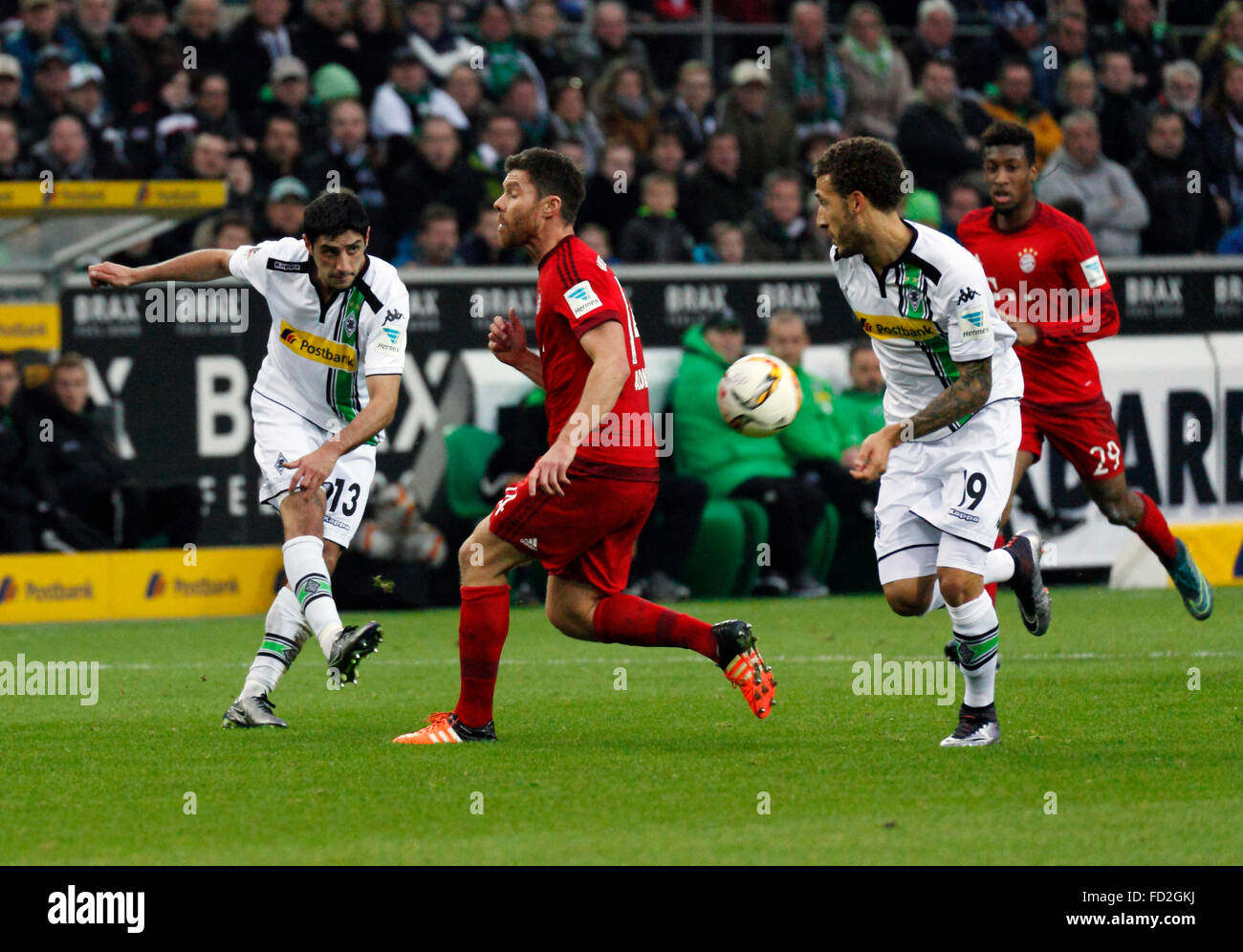 sports, football, Bundesliga, 2015/2016, Borussia Moenchengladbach versus FC Bayern Muenchen 3:1, Stadium Borussia Park, scene of the game, f.l.t.r. Lars Stindl (MG), Xabi Alonso (FCB), Fabian Johnson (MG), Kingsley Coman (FCB) Stock Photo