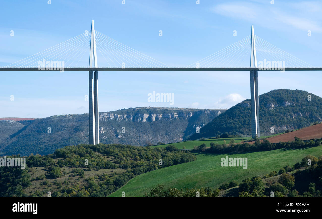 view-of-the-millau-viaduct-the-tallest-cable-stayed-bridge-over-the
