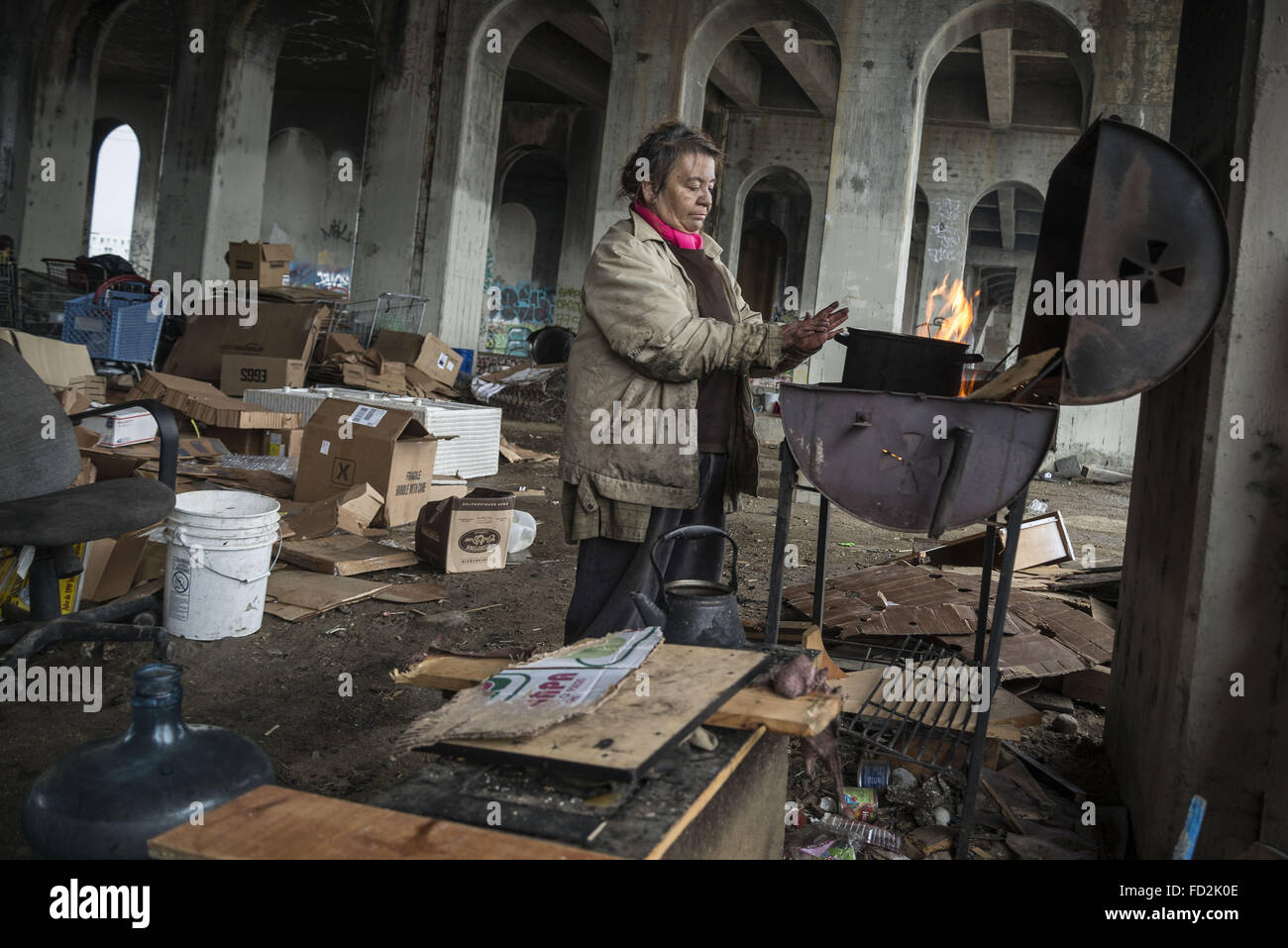 Los Angeles, California, USA. 6th Jan, 2016. As El NiÃ±o rains begin