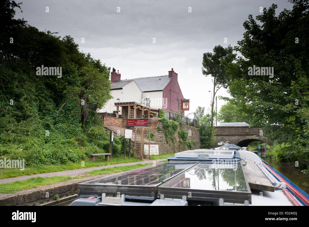 High lane macclesfield canal hires stock photography and images Alamy