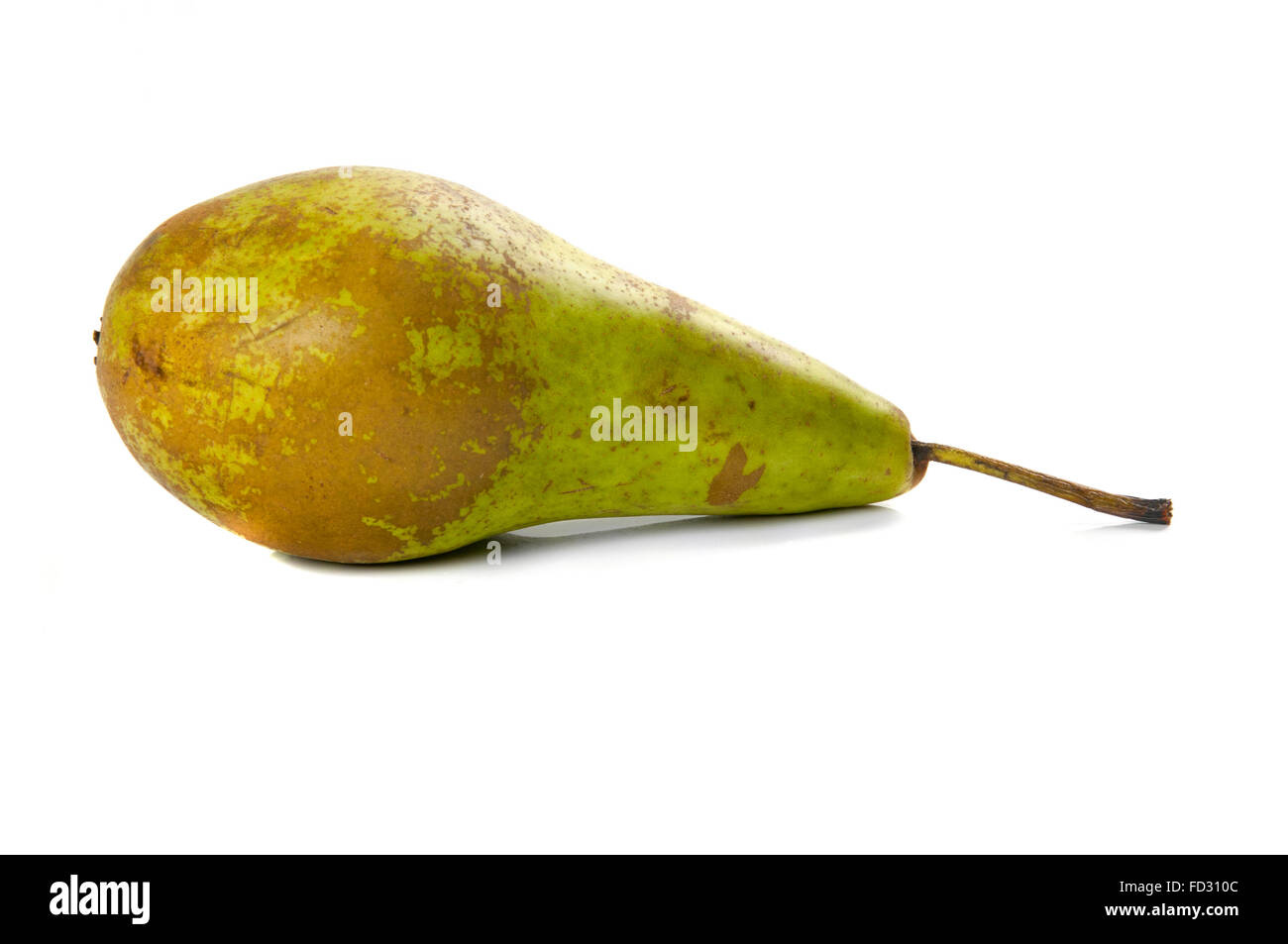 Ripe green pear isolated on white background Stock Photo - Alamy