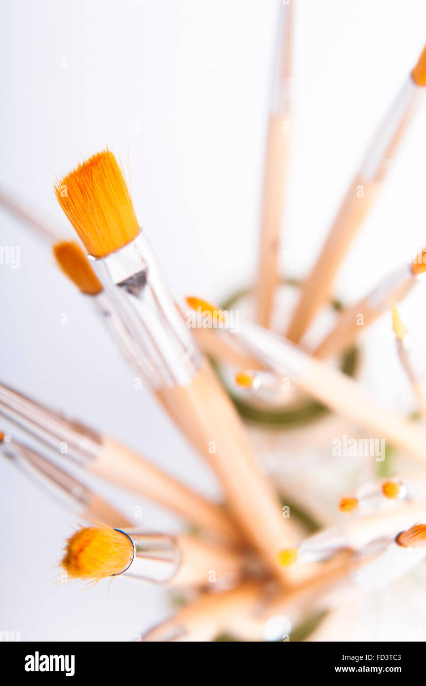 Art paint brushes hi-res stock photography and images - Alamy
