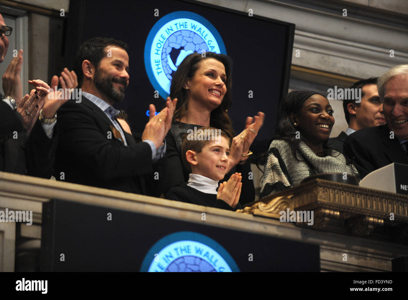 Bridget Moynahan beim Läuten Schlussglocke des New York Stock Exchange. New York, 25.01.2016/picture alliance Stock Photo