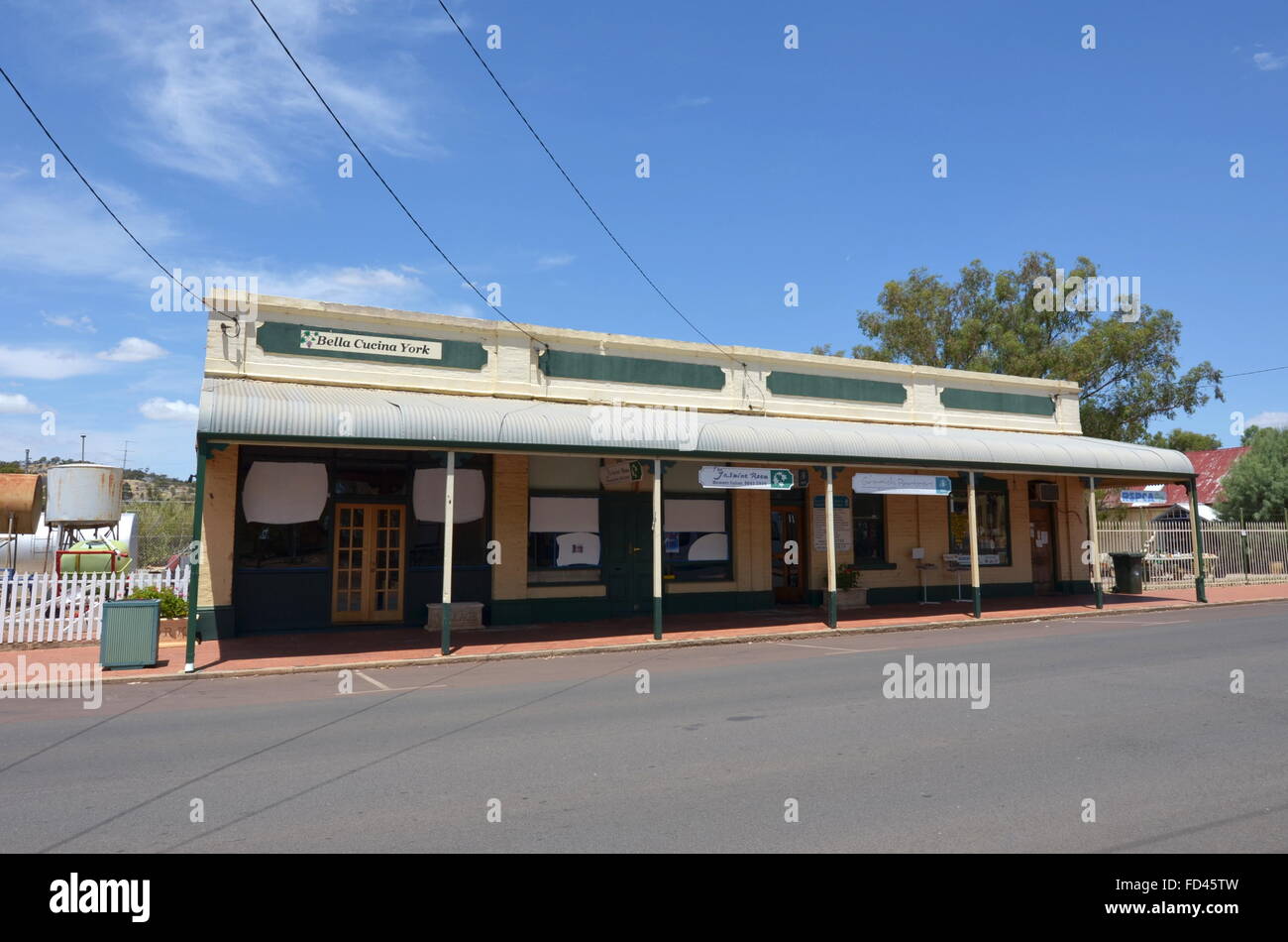 Old york road hi-res stock photography and images - Alamy