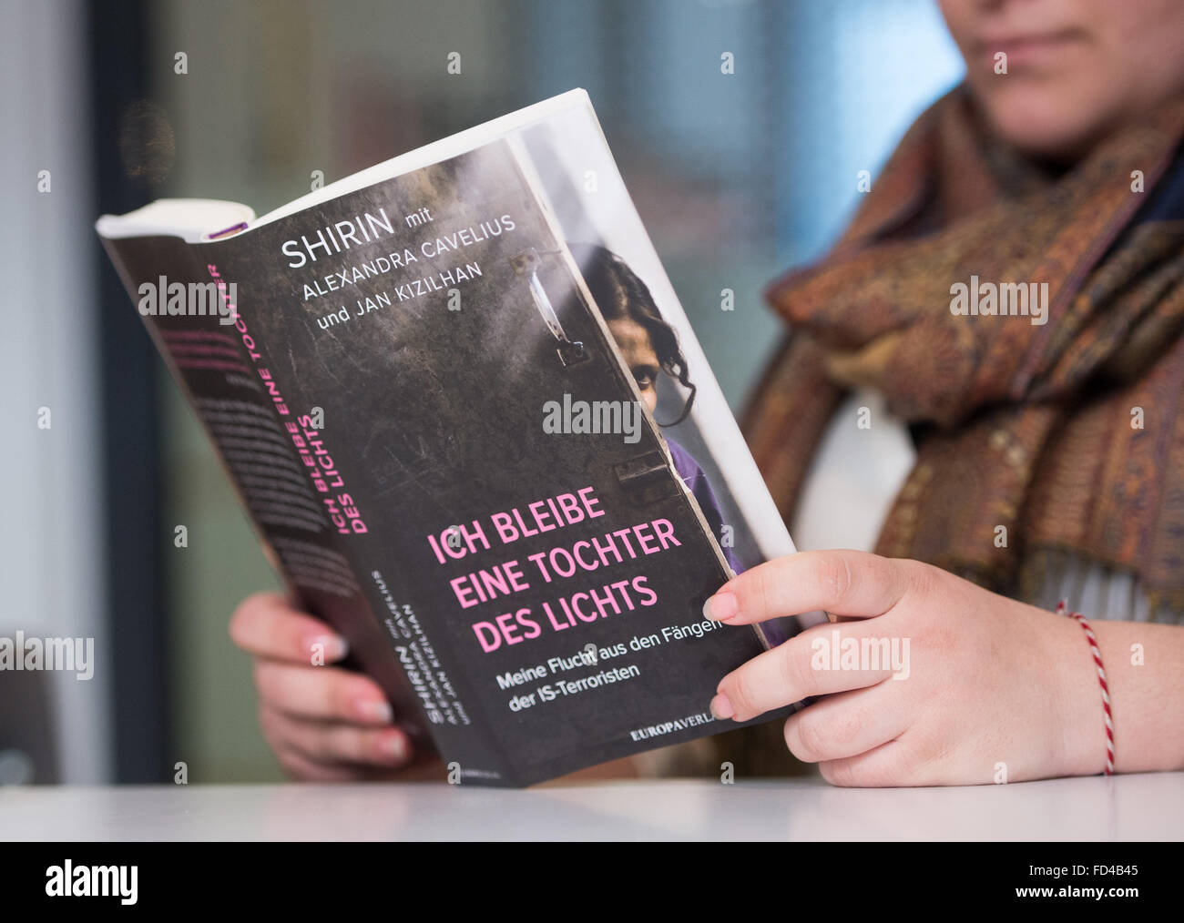 Yazidi Germany Stock Photos & Yazidi Germany Stock Images Alamy