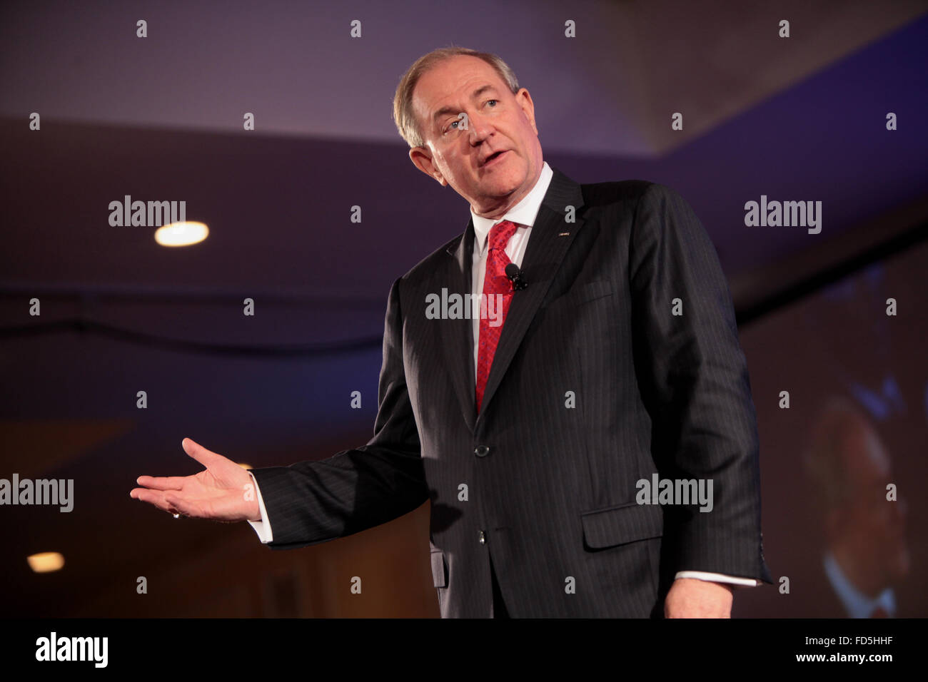 Former Virginia Governor and GOP presidential candidate Jim Gilmore speaks at the First in the Nation Town Hall hosted by the New Hampshire Republican Party January 23, 2016 in Nashua, New Hampshire. Stock Photo