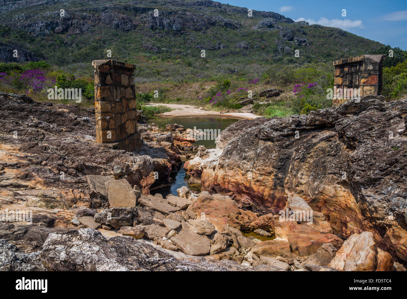 Biribiri State Park, Collapsed old bridge, Diamantina, Minas Gerais, Brazil Stock Photo