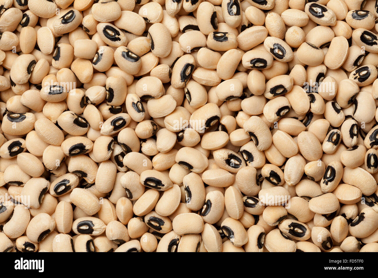 Dried blackeyed peas full frame Stock Photo Alamy