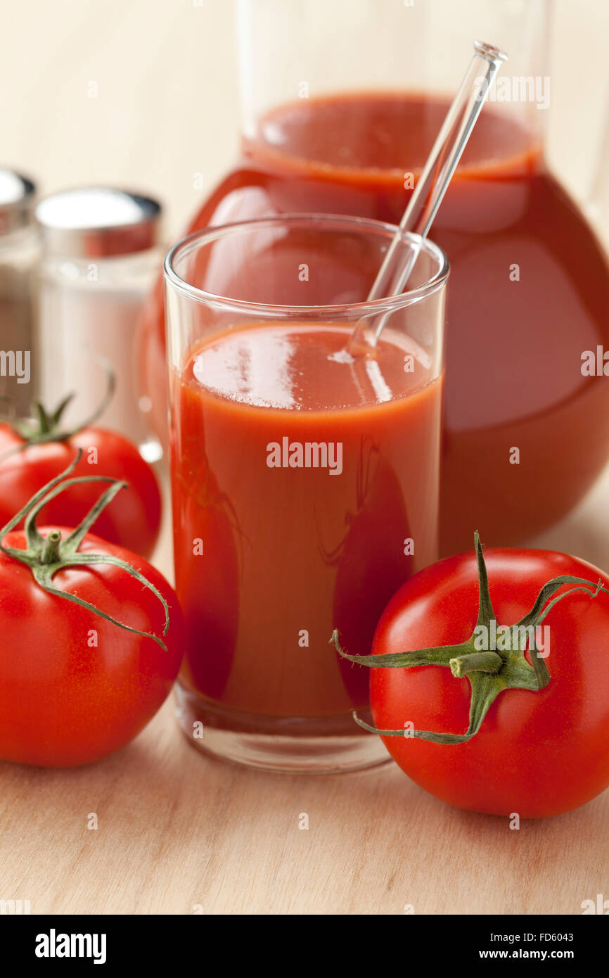 Tomato juice hires stock photography and images Alamy