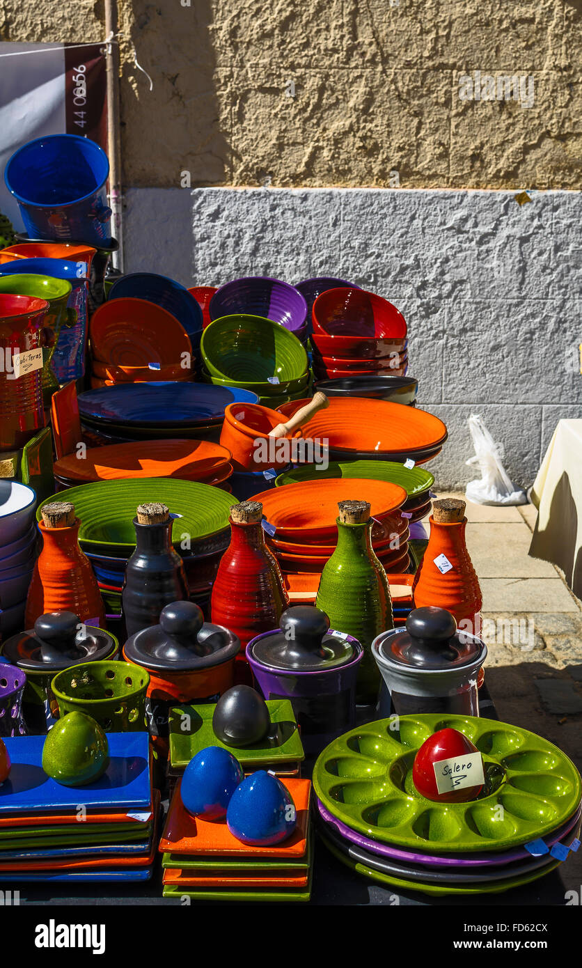 Ceramics exhibition hires stock photography and images Alamy