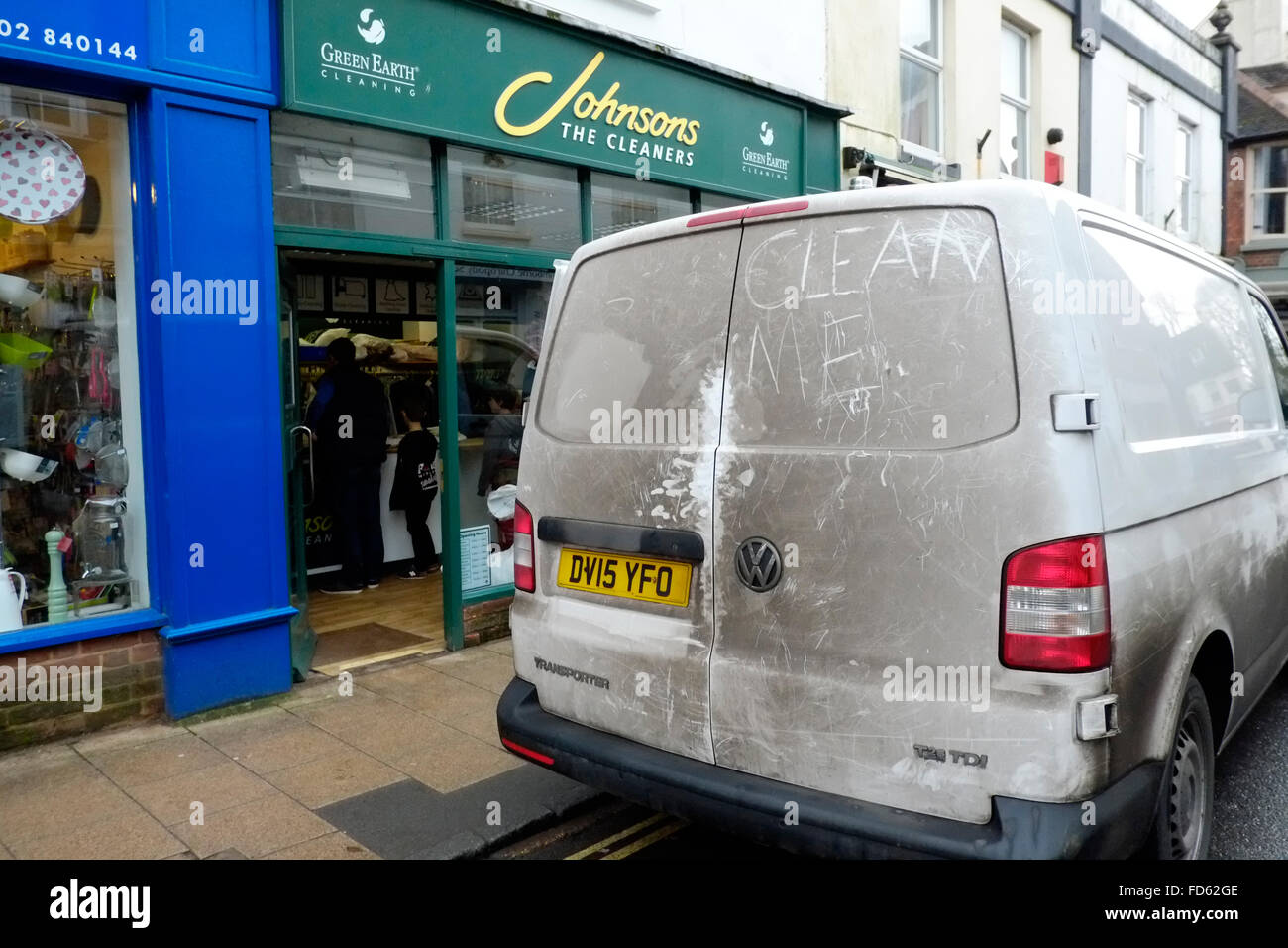 Dirty van hi-res stock photography and images - Alamy