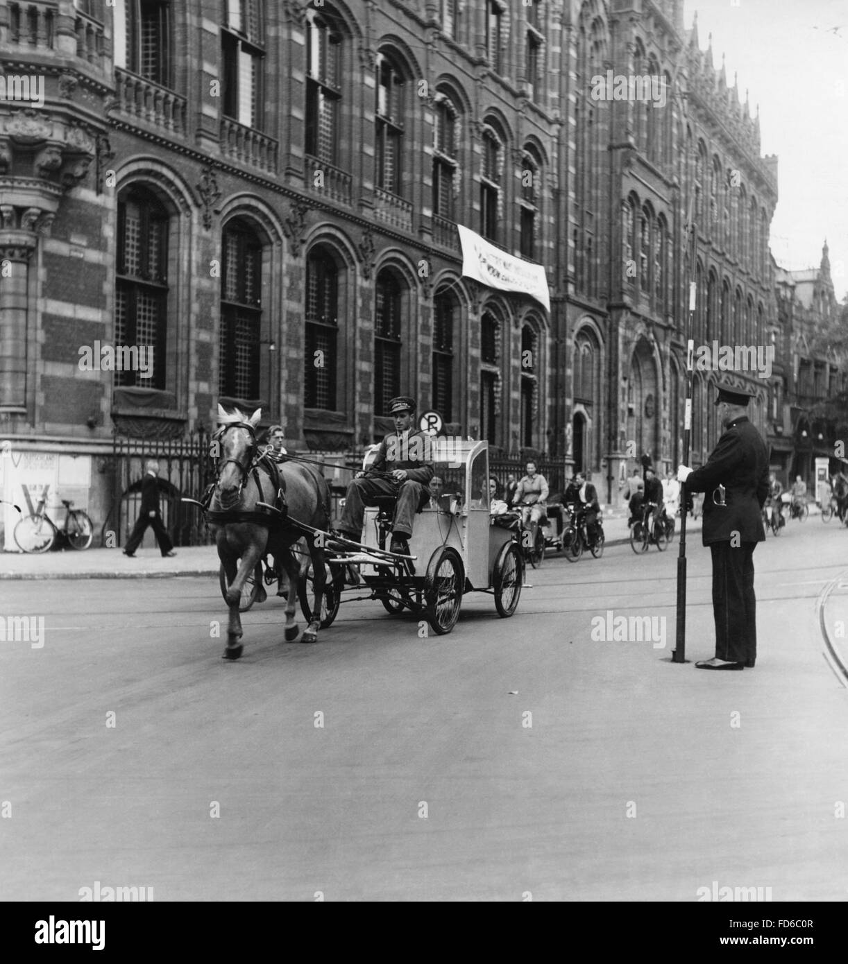 Horse-drawn carriage in Amsterdam during the Second World War Stock ...