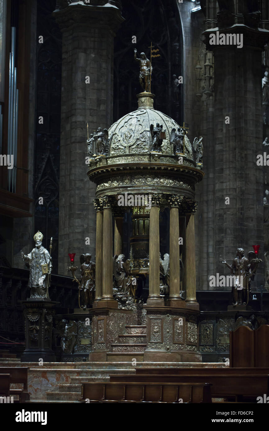 Ciborium designed by Italian mannerist architect Pellegrino Tibaldi for the presbytery of the Milan Cathedral (Duomo di Milano) in Milan, Lombardy, Italy. Stock Photo