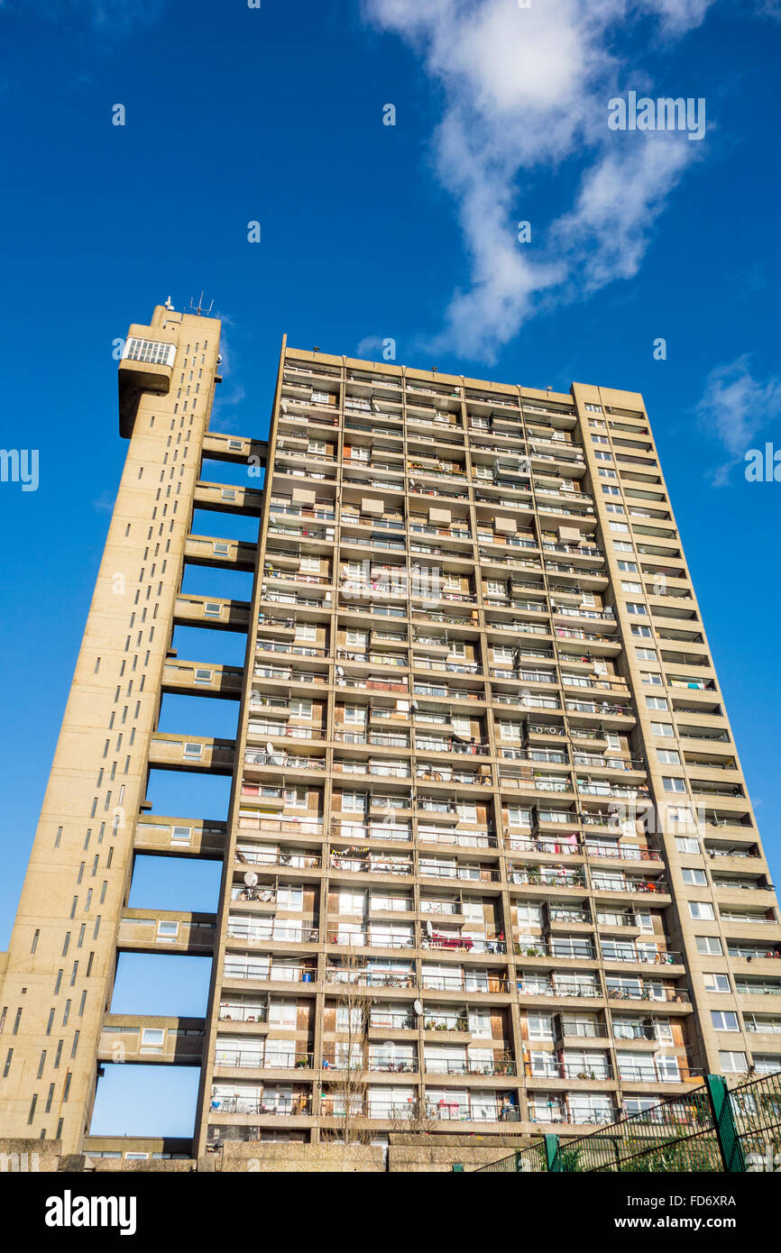 Brutalist architecture of Trellick Tower high rise block of flats and example of brutalism by Erno Goldfinger, North Kensington, London, UK Stock Photo