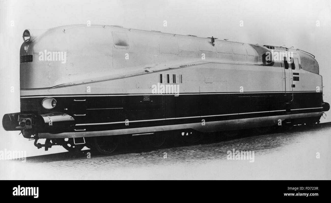 Streamlined locomotives: before 1945 Stock Photo