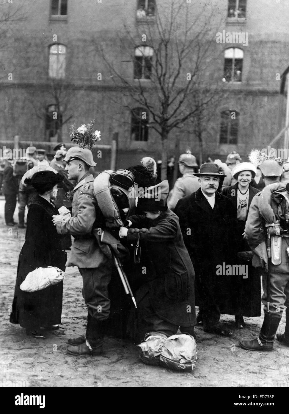 Жизнь после первой мировой. Германия 1914. Германия 1914 год. Берлин 1914 год. Мобилизация Германии 1914.