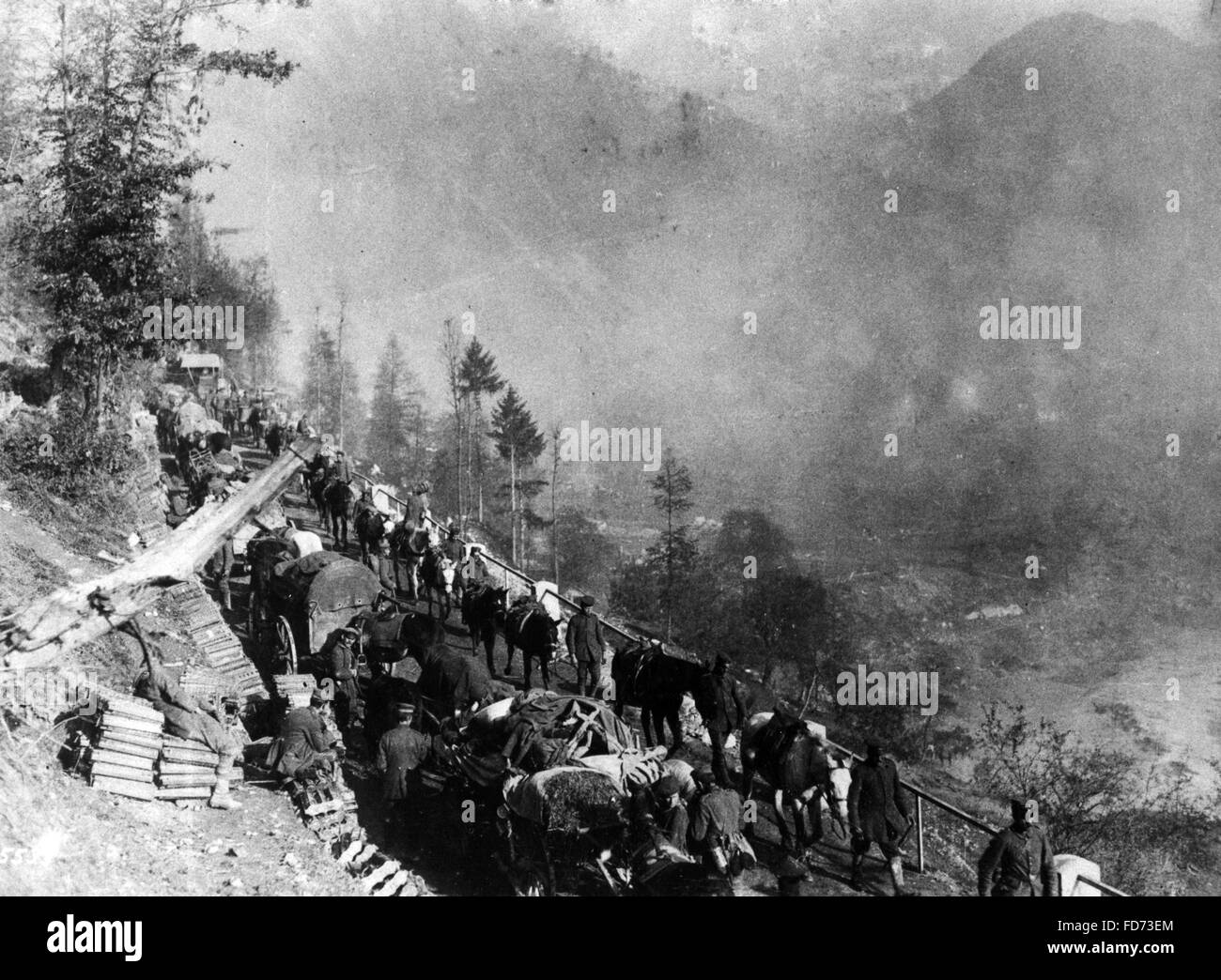 Troops on the road to Cividale, 1917 Stock Photo
