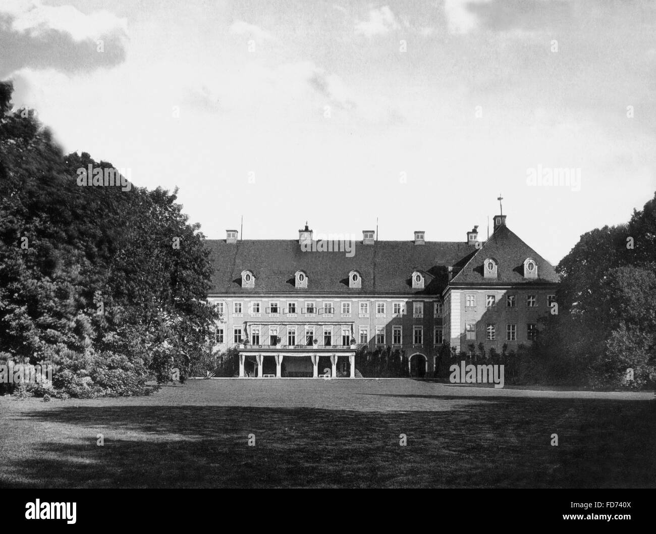 The castle Warmbrunn of HansUlrich Reichsgraf von Schaffgotsch Stock
