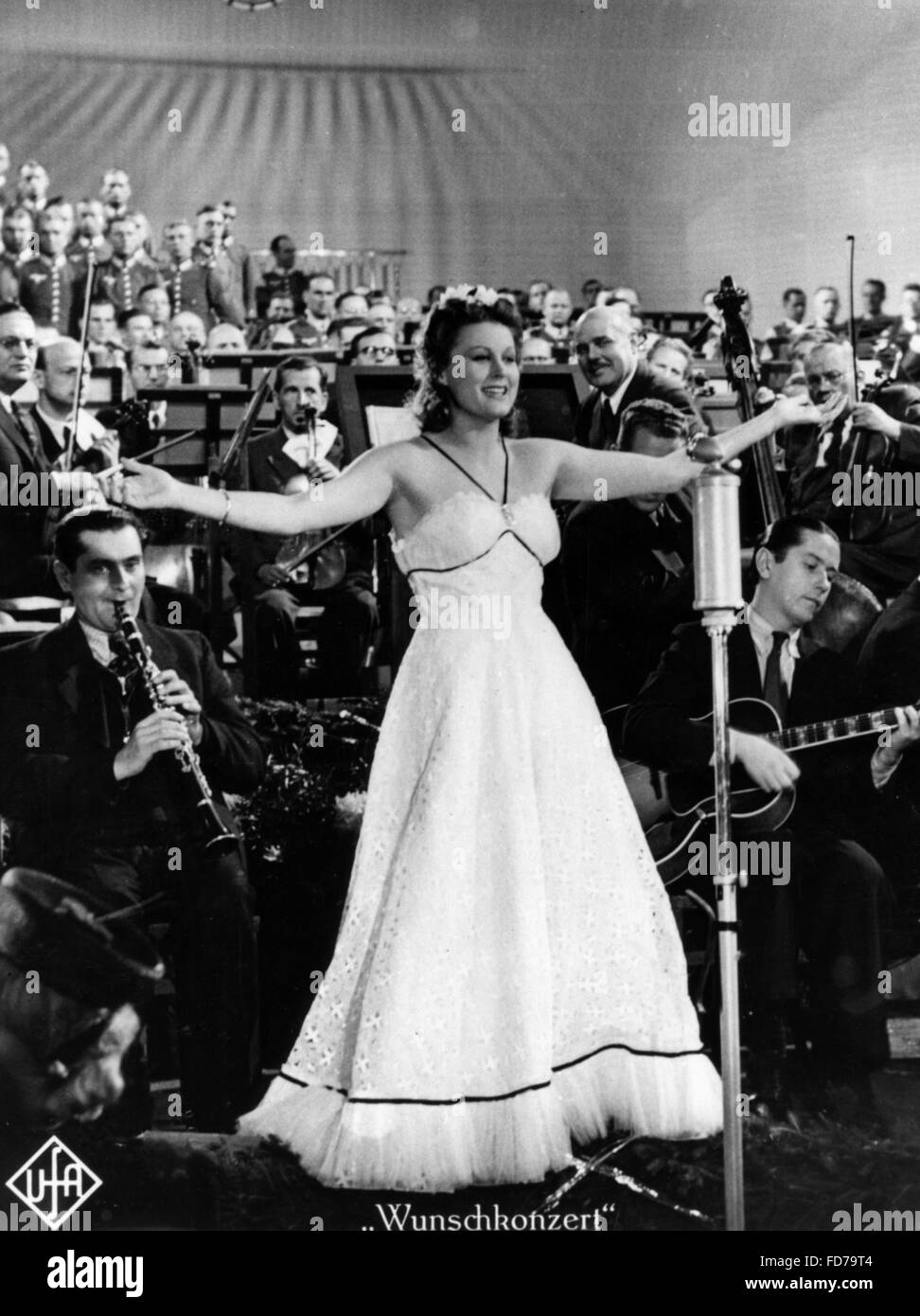 Marika Roekk in the film 'Wunschkonzert', 1940 Stock Photo - Alamy