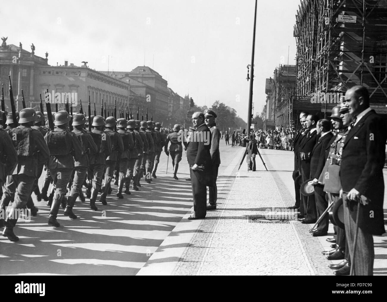 Gyula Gombos in Berlin, 1935 Stock Photo Alamy