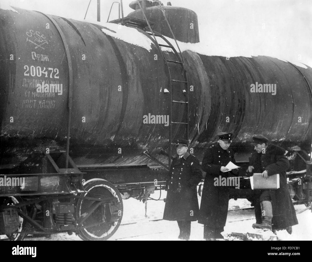 German-Soviet oil transport in Przemysl, 1940 Stock Photo